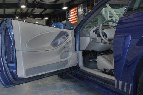 2003 Ford Mustang