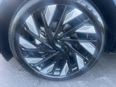 2024 Lincoln Nautilus Reserve