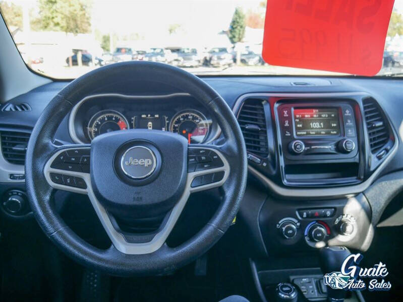 2017 Jeep Cherokee Sport