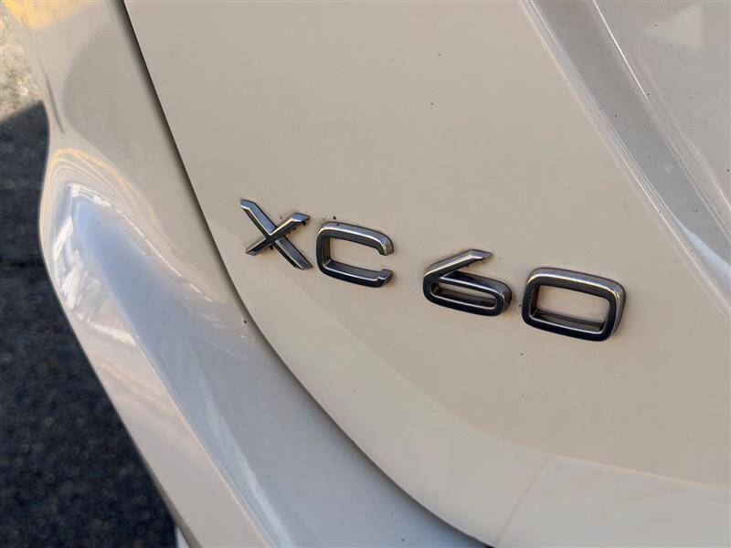 2016 Volvo XC60 T5 Drive-E Premier