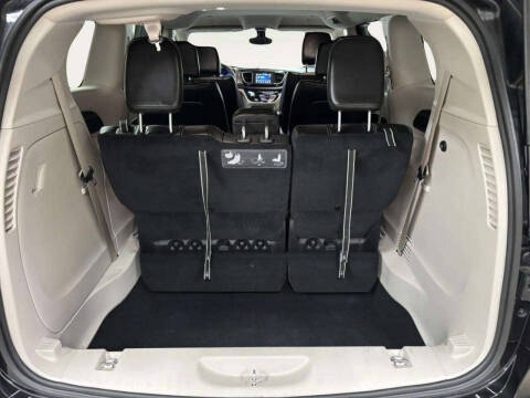 2021 Chrysler Voyager LXi
