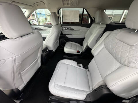 2026 Ford Explorer Platinum