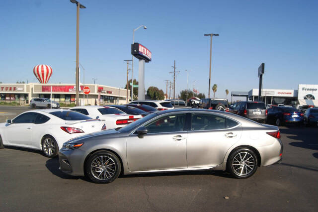 2016 Lexus ES 350 for sale at Auto Plaza in Fresno, CA