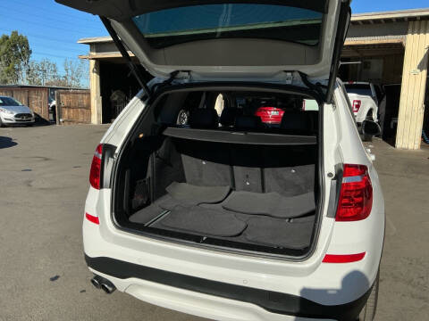 2017 BMW X3 sDrive28i