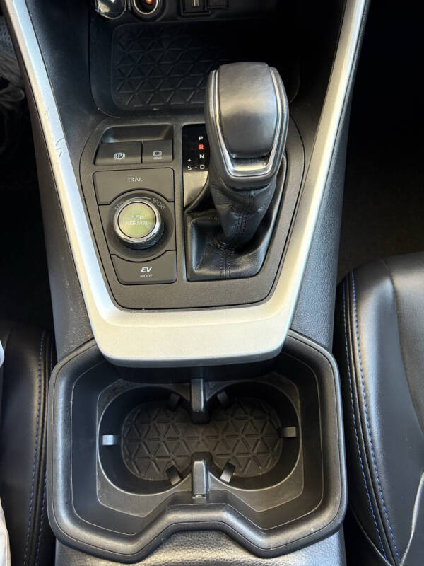 2022 Toyota RAV4 Hybrid XSE