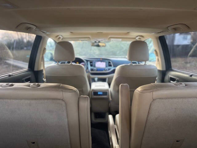 2014 Toyota Highlander Hybrid Limited Platinum