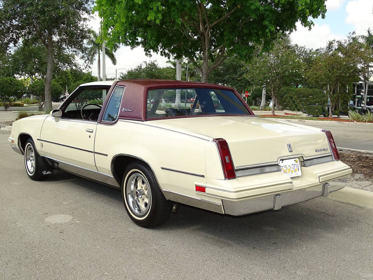 1985 Oldsmobile Cutlass Supreme 3