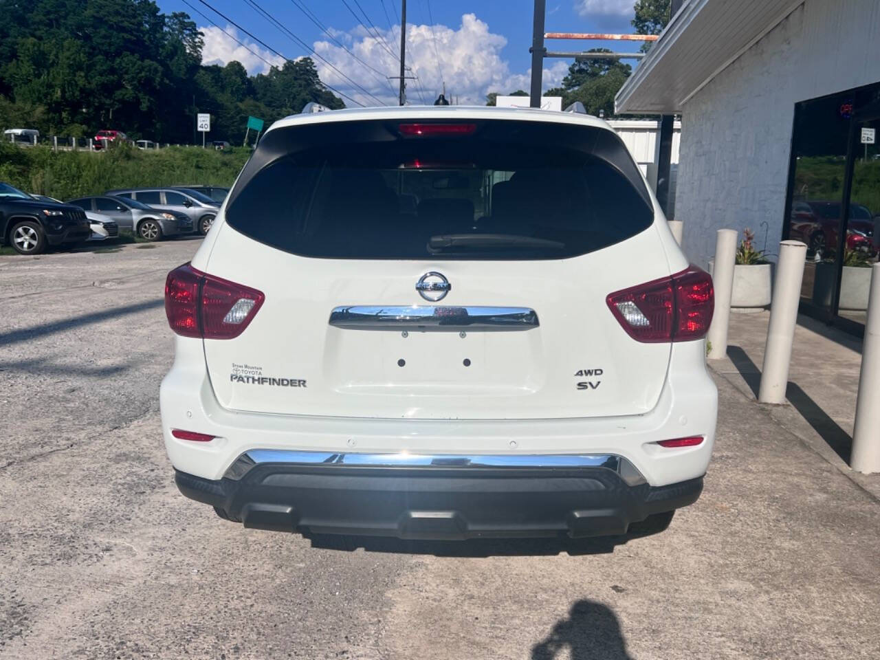 2017 Nissan Pathfinder for sale at AMAX AUTO in ATHENS, GA