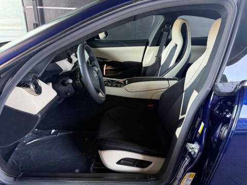 2025 Karma Revero