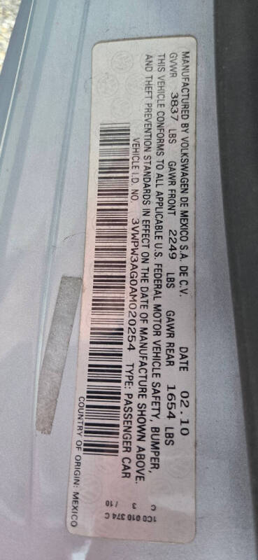 2010 Volkswagen New Beetle