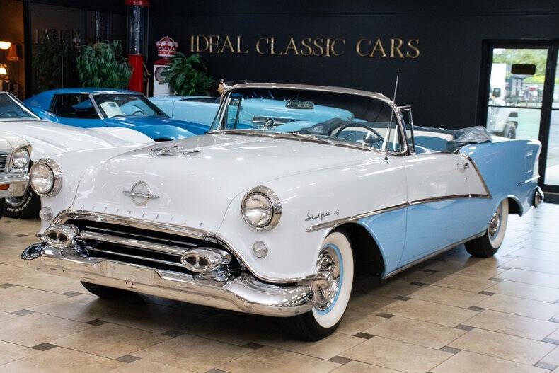 1954 Oldsmobile Starfire