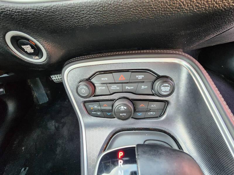 2017 Dodge Challenger GT