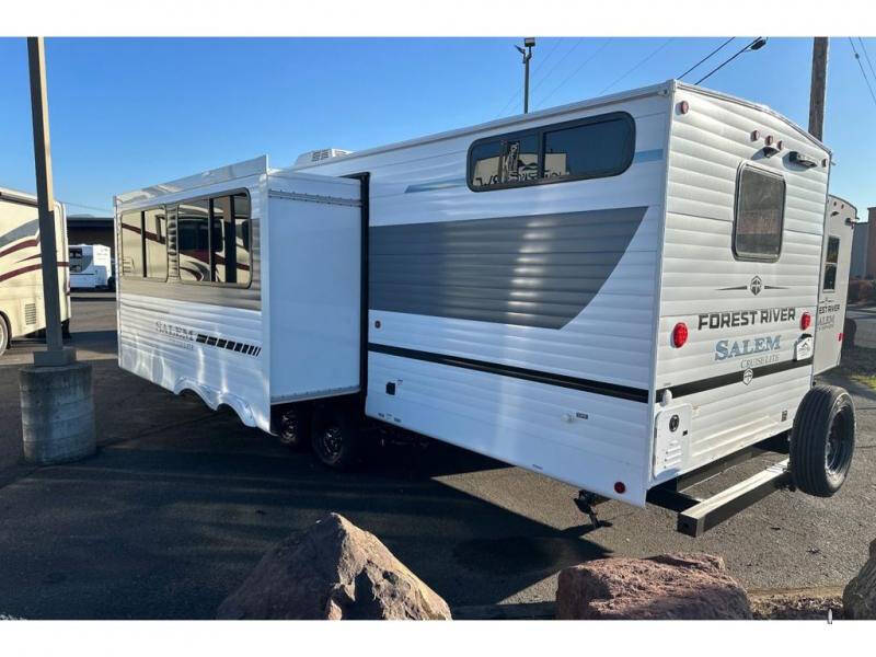 2025 Salem CL 28VBXL