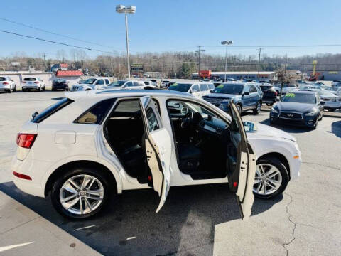 2016 Audi Q3 2.0T Premium Plus