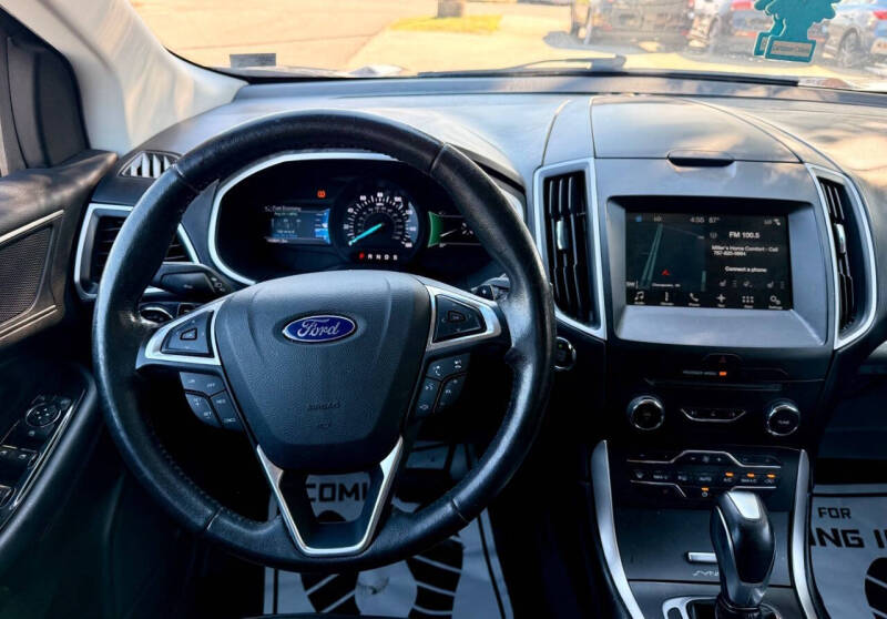 2017 Ford Edge SEL