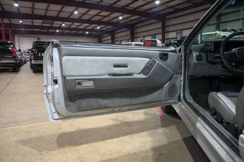 1988 Ford Mustang LX