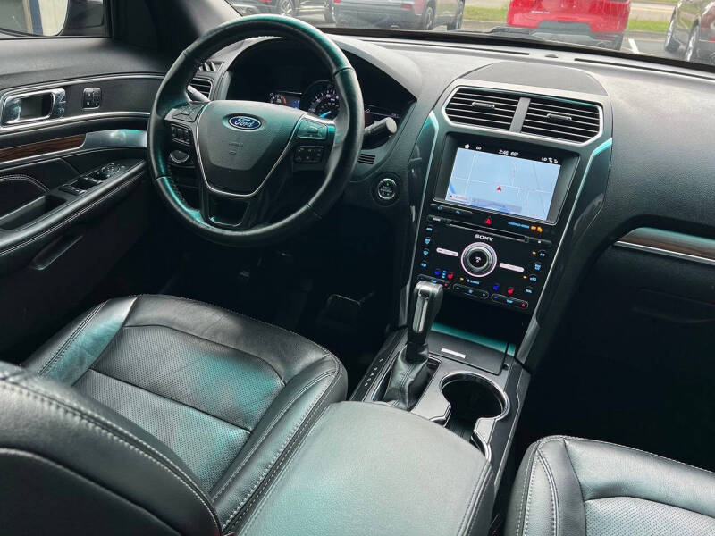 2017 Ford Explorer Limited