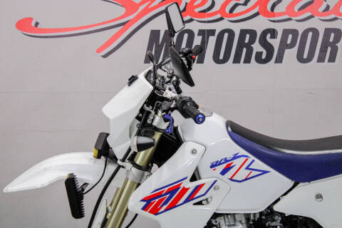 2023 Suzuki DR-Z400SM