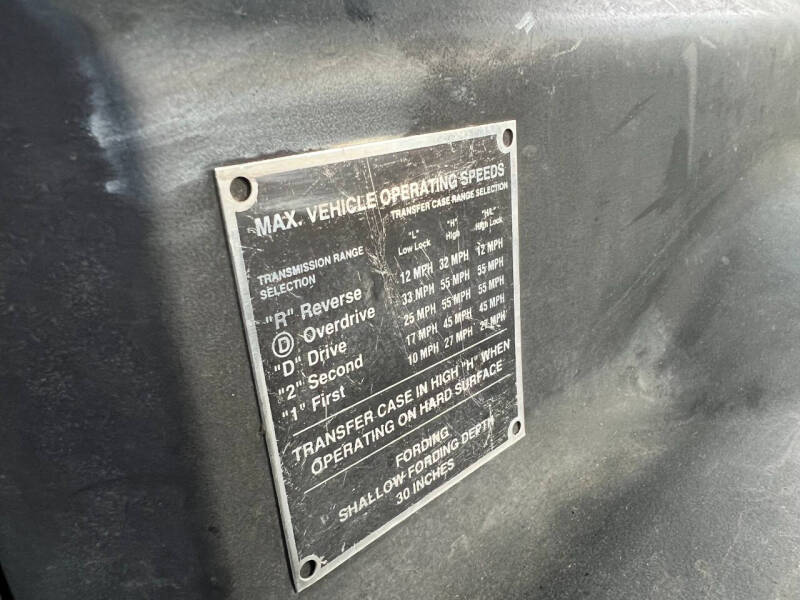 1988 AM General M1097R1 HMMWV