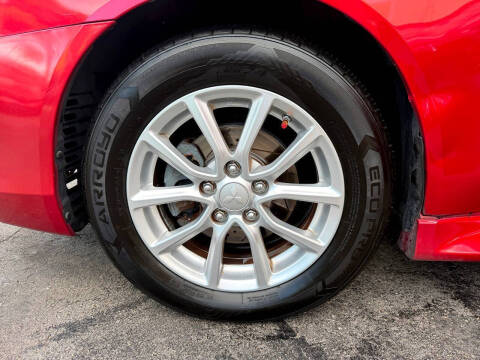 2015 Mitsubishi Lancer ES
