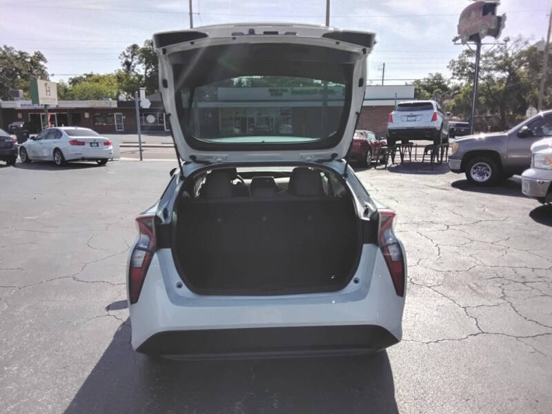 2016 Toyota Prius Two
