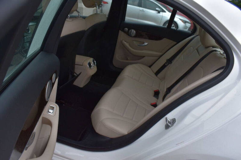 2015 Mercedes-Benz C-Class C 300