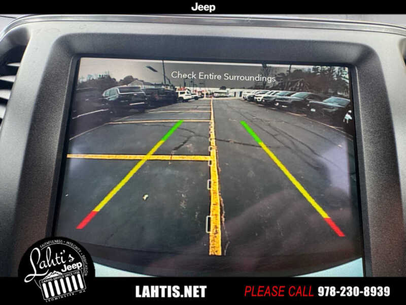 2022 Jeep Cherokee Trailhawk