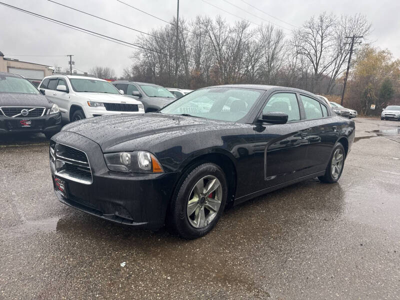 2014 Dodge Charger SE's photo