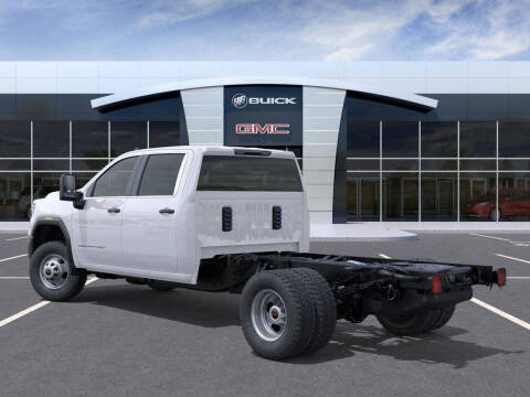 2025 GMC Sierra 3500HD CC Pro