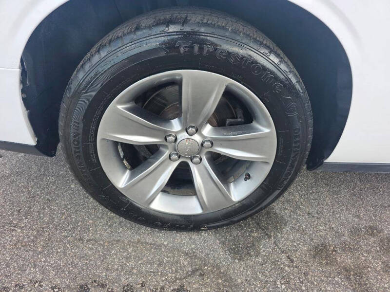 2015 Dodge Challenger SXT