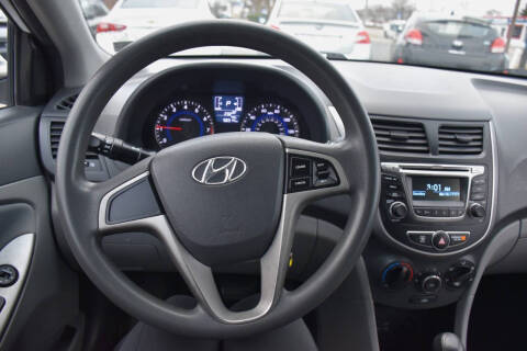 2017 Hyundai Accent SE