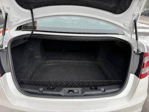 2016 Ford Taurus SEL