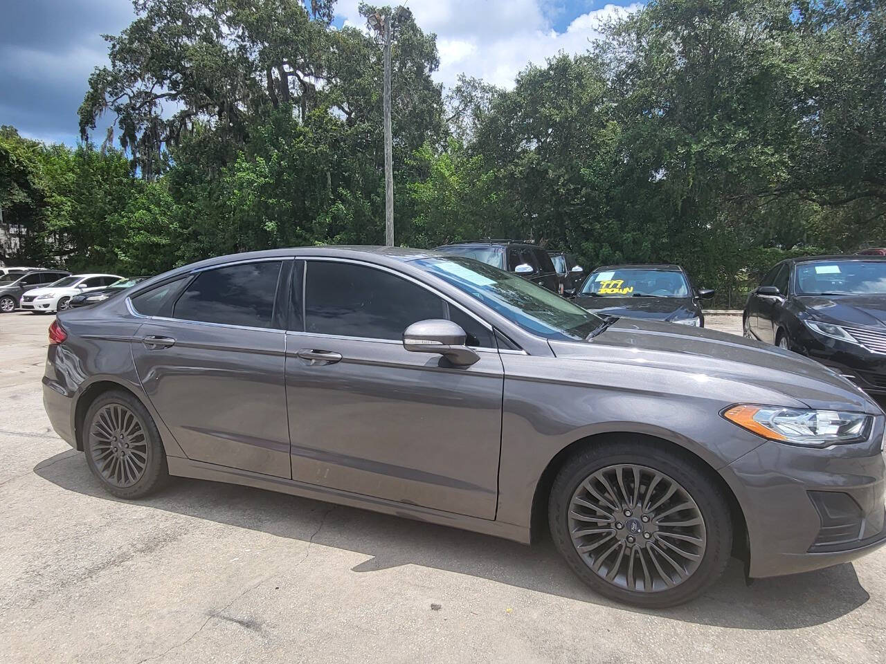 2019 Ford Fusion for sale at FAMILY AUTO BROKERS in Longwood, FL