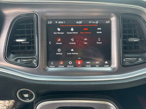 2018 Dodge Challenger SXT Plus