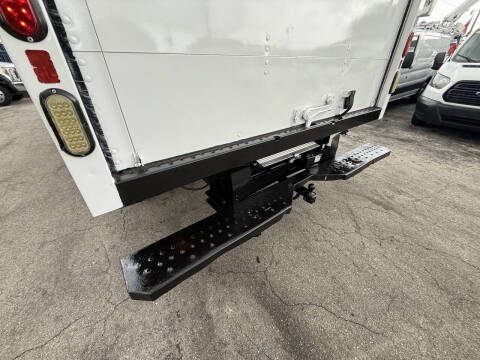 2017 Ford E-Series E-350 SD