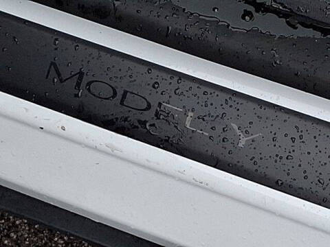 2025 Tesla Model Y Long Range