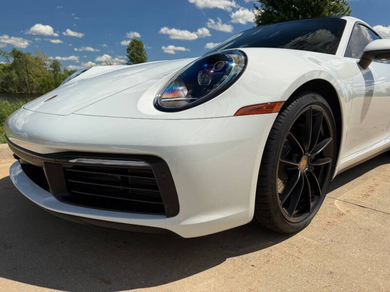 2021 Porsche 911 Carrera