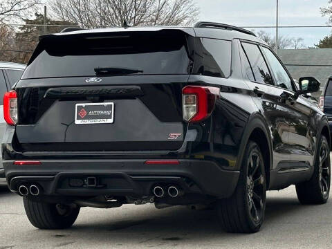 2023 Ford Explorer ST