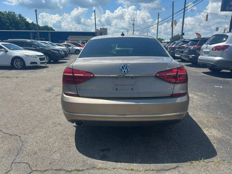2016 Volkswagen Passat