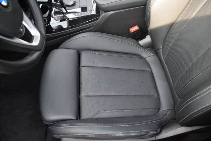 2024 BMW X4 xDrive30i