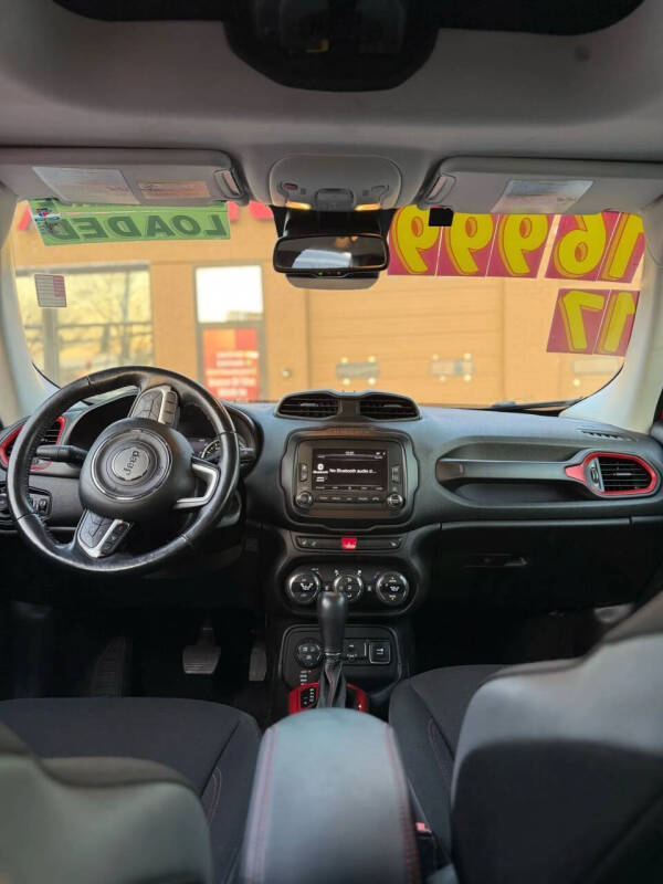 2017 Jeep Renegade Trailhawk