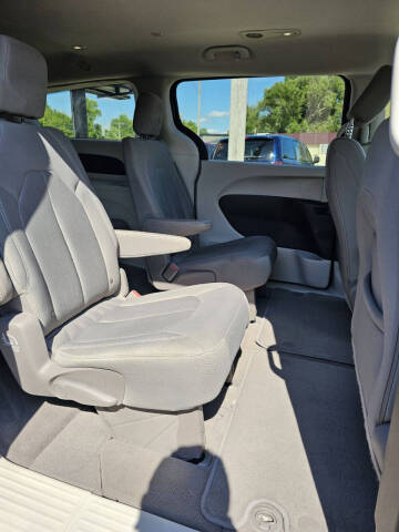 2017 Chrysler Pacifica Touring