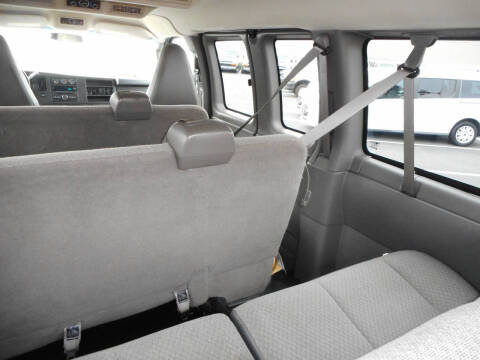 2017 Chevrolet Express LS 2500