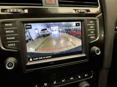 2017 Volkswagen Golf GTI Autobahn