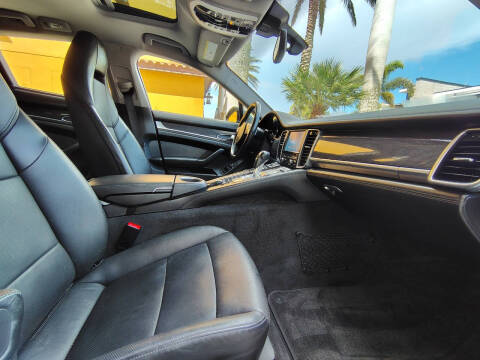 2010 Porsche Panamera S