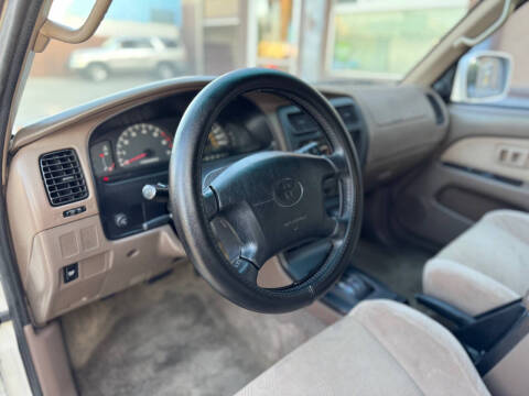 2001 Toyota 4Runner SR5