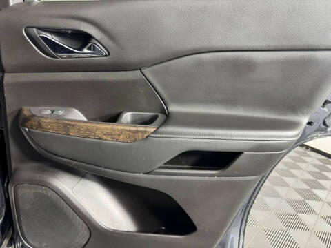 2022 GMC Acadia Denali