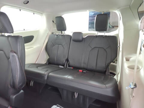 2020 Chrysler Pacifica Touring L