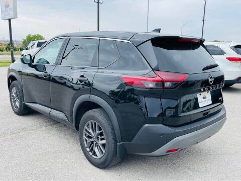 2023 Nissan Rogue S