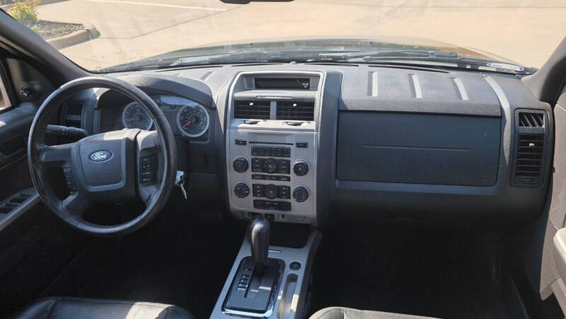 2011 Ford Escape XLT